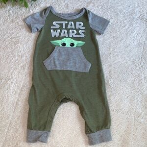 Star Wars Disney Baby Yoda Romper 0-3M Green EUC